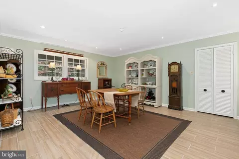 Dining - 3004 Bluff Point Ln, Silver Spring, MD 20906 photo 4 of 6