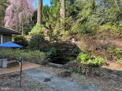 Exterior - 9500 Woodstock Ct, Silver Spring, MD 20910 photo 9 of 10