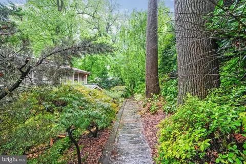 Exterior - 9500 Woodstock Ct, Silver Spring, MD 20910 photo 3 of 10