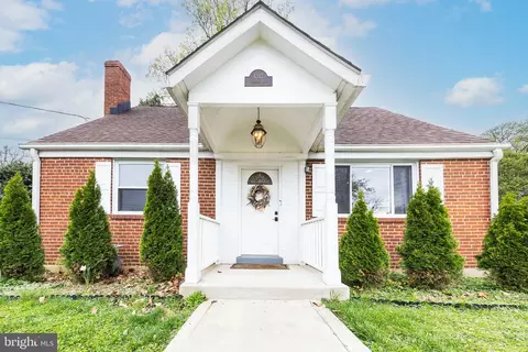 12112 Atherton Dr, Silver Spring, MD 20902