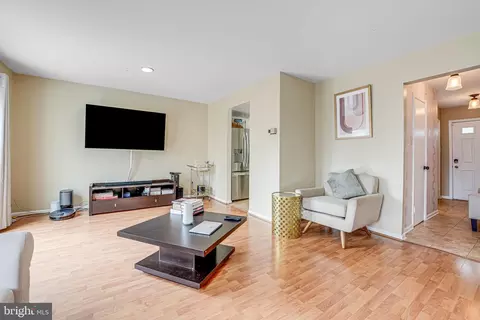Other - 14854 Hammersmith Cir, Silver Spring, MD 20906 photo 4 of 10