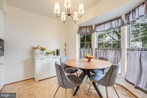 Dining - 14854 Hammersmith Cir, Silver Spring, MD 20906 photo 2 of 2