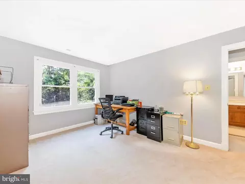 608 Silverstone Ct, Silver Spring, MD 20905 photo 28