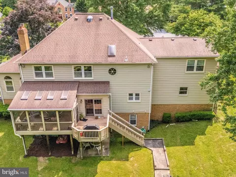 608 Silverstone Ct, Silver Spring, MD 20905 photo 39