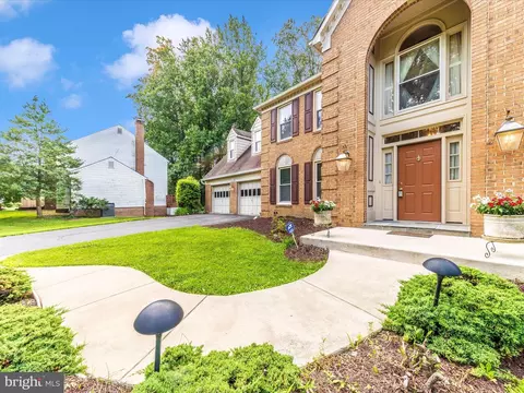 608 Silverstone Ct, Silver Spring, MD 20905 photo 49