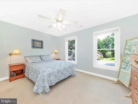 608 Silverstone Ct, Silver Spring, MD 20905 photo 25