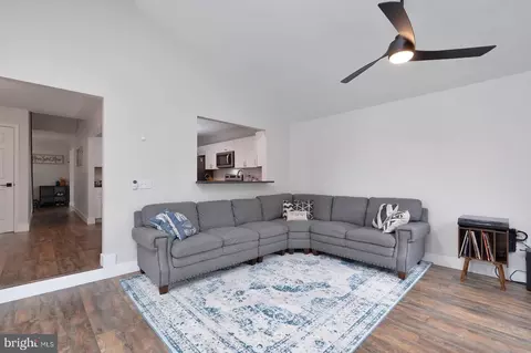 10812 Eberhardt Dr, Gaithersburg, MD 20879 photo 15