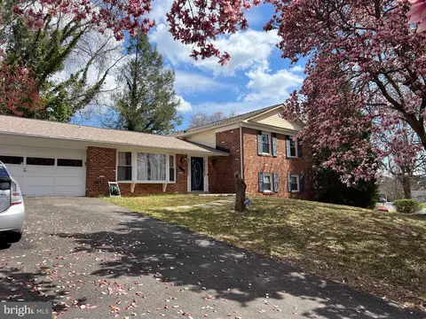 14705 Flintstone Ln, Silver Spring, MD 20905