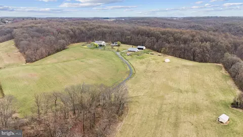 View/Area - 18600 Barnesville Rd, Barnesville, MD 20838 photo 6 of 9