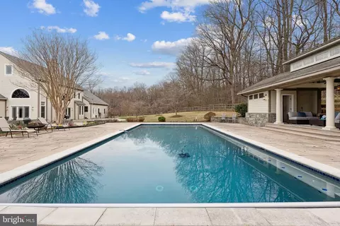 Exterior - 18600 Barnesville Rd, Barnesville, MD 20838 photo 9 of 23