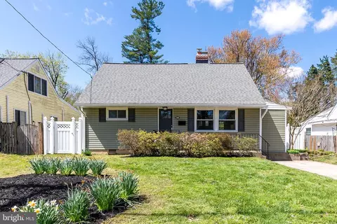 310 Cedar Ln, Rockville, MD 20851