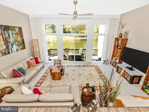184 New Mark Esplanade, Rockville, MD 20850