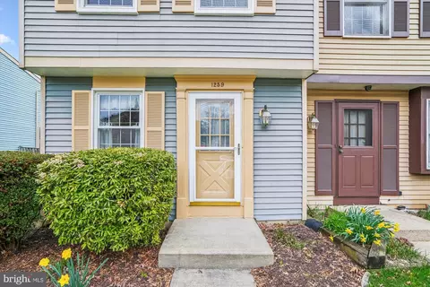 1259 Elm Grove Cir, Silver Spring, MD 20905 photo 2
