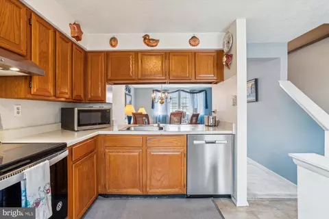 1259 Elm Grove Cir, Silver Spring, MD 20905 photo 6