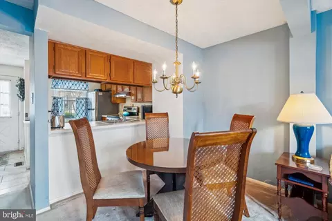 1259 Elm Grove Cir, Silver Spring, MD 20905 photo 9