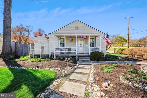 1306 Clagett Dr, Rockville, MD 20851