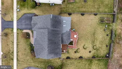 View/Area - 18004 Bliss Dr, Poolesville, MD 20837 photo 7 of 7