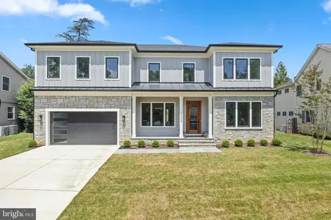 10306 Greenfield St, Kensington, MD 20895