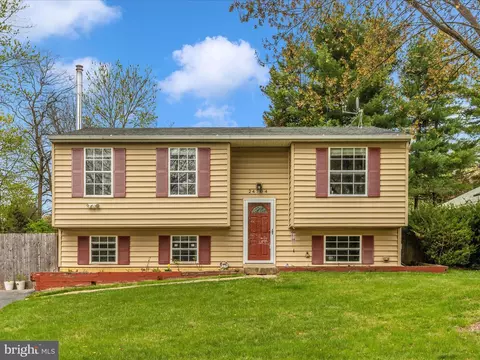 24704 Nickelby Dr, Damascus, MD 20872