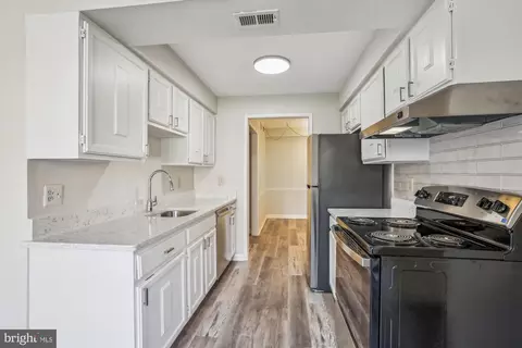 15311 Beaverbrook Ct #90-1K, Silver Spring, MD 20906 photo 7