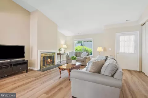 Living - 3602 Edelmar Ter #129-B, Silver Spring, MD 20906 photo 2 of 3