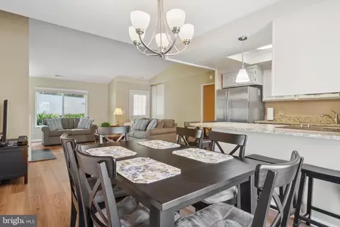 Dining - 3602 Edelmar Ter #129-B, Silver Spring, MD 20906 photo 1 of 2