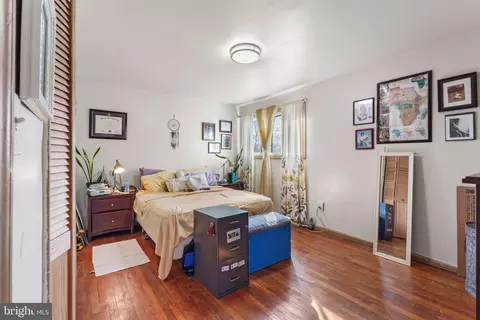 Bedroom - 9707 Braddock Rd, Silver Spring, MD 20903 photo 3 of 7