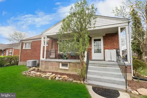 9707 Braddock Rd, Silver Spring, MD 20903
