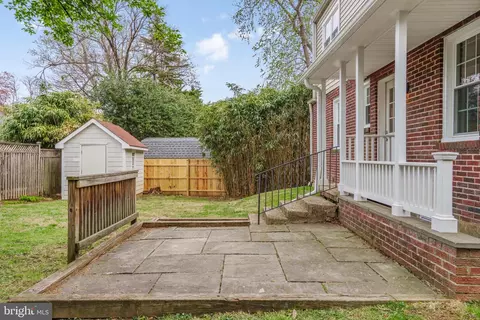 Exterior - 9505 Riley Rd, Silver Spring, MD 20910 photo 6 of 8