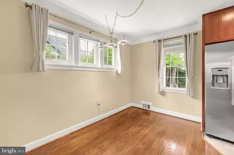 Dining - 9505 Riley Rd, Silver Spring, MD 20910 photo 1 of 1