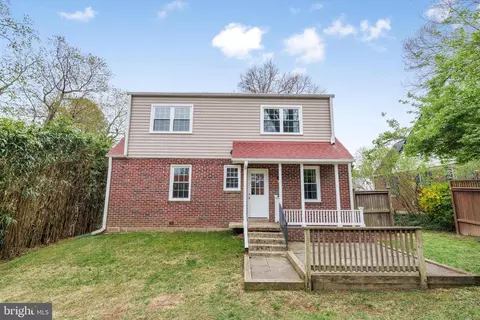 Exterior - 9505 Riley Rd, Silver Spring, MD 20910 photo 5 of 8