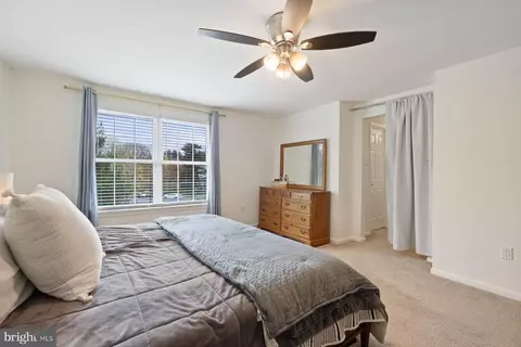 Bedroom - 15106 Callohan Ct, Silver Spring, MD 20906 photo 2 of 3