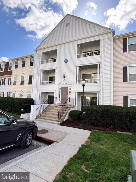 20334 Beaconfield Ter #301, Germantown, MD 20874