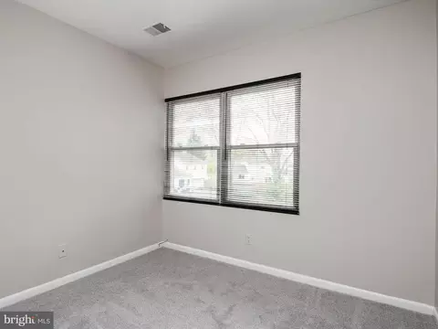 17422 Hoskinson Rd, Poolesville, MD 20837 photo 18