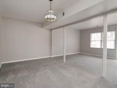 17422 Hoskinson Rd, Poolesville, MD 20837 photo 7