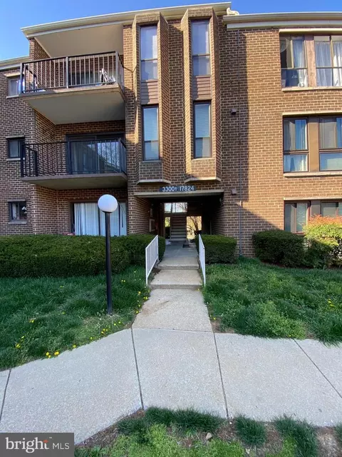 17824 Buehler Rd #2-E-5, Olney, MD 20832