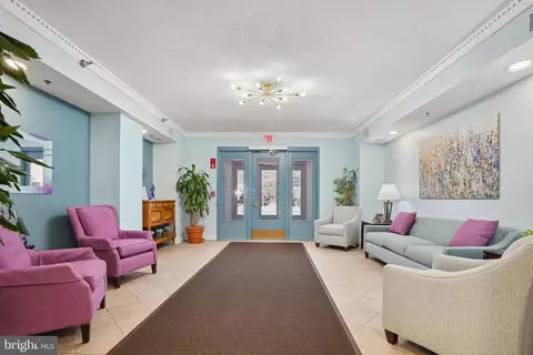 14801 Pennfield Cir #306, Silver Spring, MD 20906 photo 28