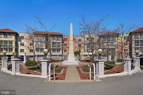 14801 Pennfield Cir #306, Silver Spring, MD 20906