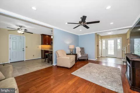 Entry Way - 19816 Spurrier Ave, Poolesville, MD 20837 photo 2 of 5