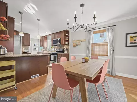 Dining - 9713 Fairway Ave, Silver Spring, MD 20901 photo 2 of 2