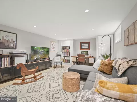 Other - 9713 Fairway Ave, Silver Spring, MD 20901 photo 5 of 8