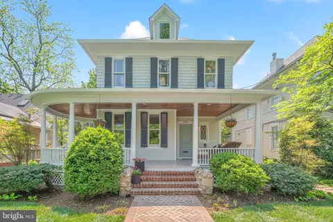 3524 Raymond St, Chevy Chase, MD 20815