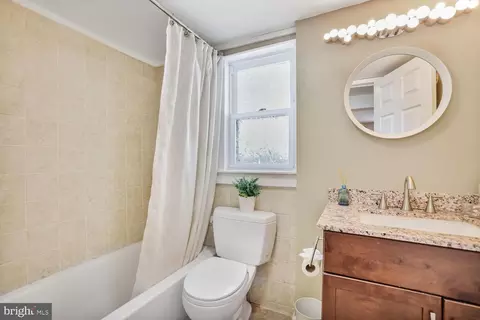 Bath - 1204 Ednor Rd, Silver Spring, MD 20905 photo 2 of 2