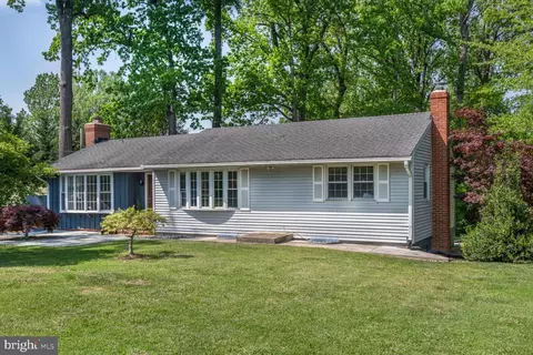 Exterior - 1204 Ednor Rd, Silver Spring, MD 20905 photo 9 of 10