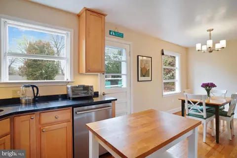 1612 Sherwood Rd, Silver Spring, MD 20902 photo 20