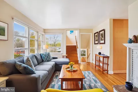 1612 Sherwood Rd, Silver Spring, MD 20902 photo 8
