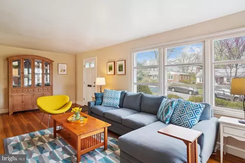 1612 Sherwood Rd, Silver Spring, MD 20902 photo 10