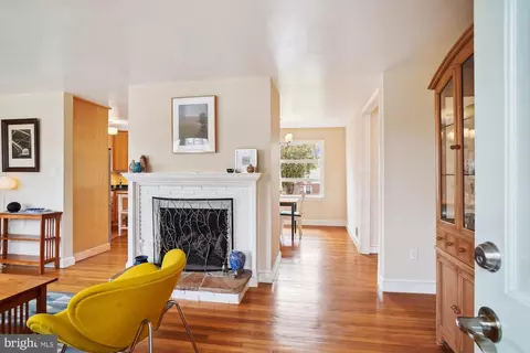 1612 Sherwood Rd, Silver Spring, MD 20902 photo 6