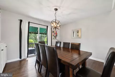 Dining - 10601 Meadowhill Rd, Silver Spring, MD 20901 photo 1 of 2