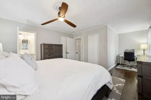 Bedroom - 10601 Meadowhill Rd, Silver Spring, MD 20901 photo 3 of 6